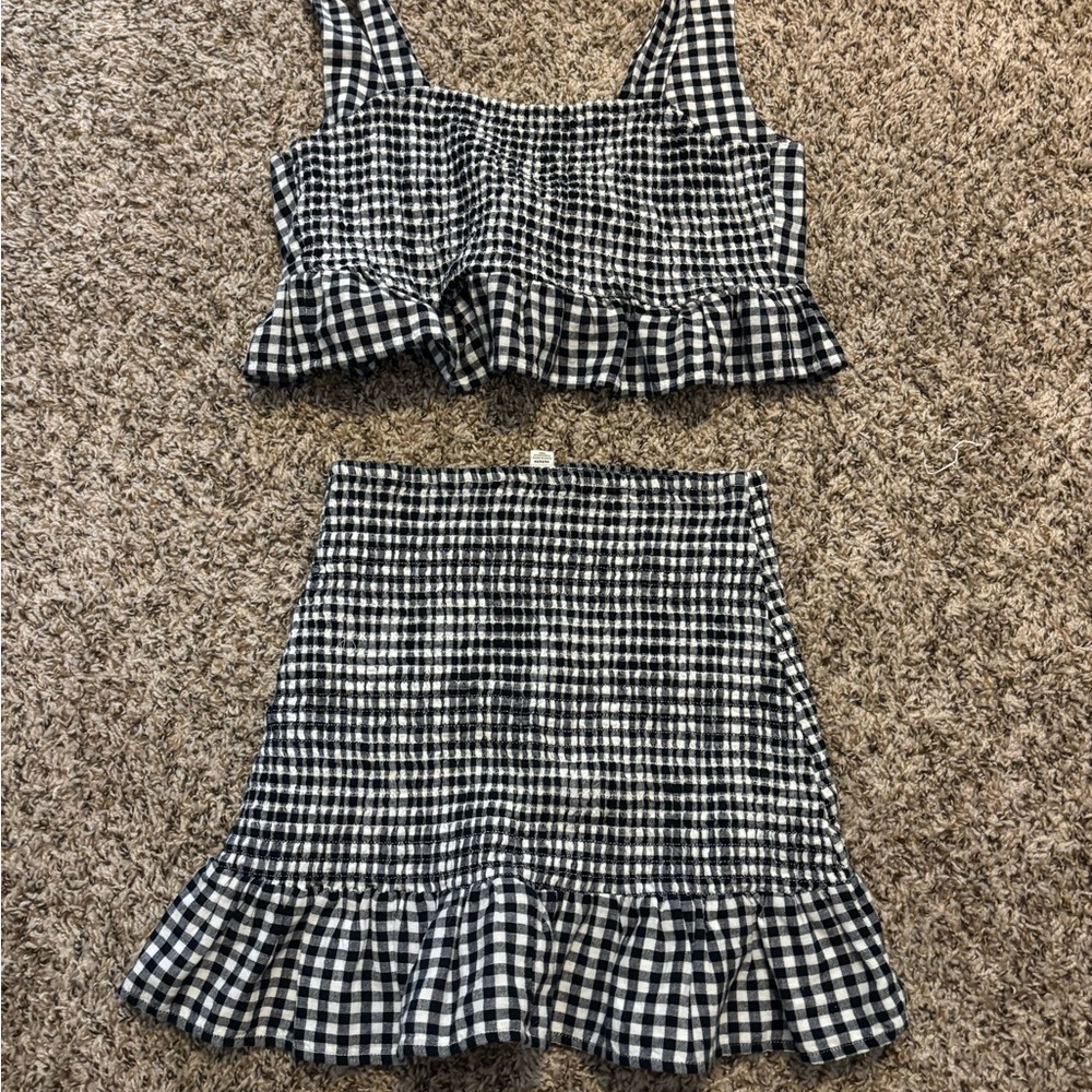 American Eagle Outfitters Black and White Checkered Midi Skirt Set